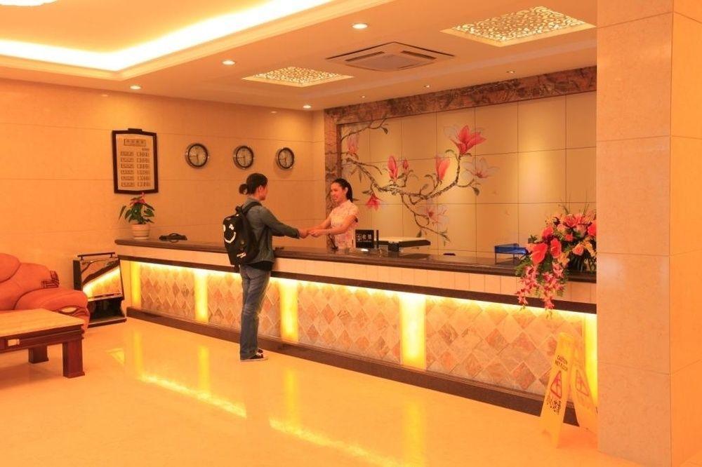 Yangshuo Hua Xiang Man Ting West Street Hotel المظهر الخارجي الصورة