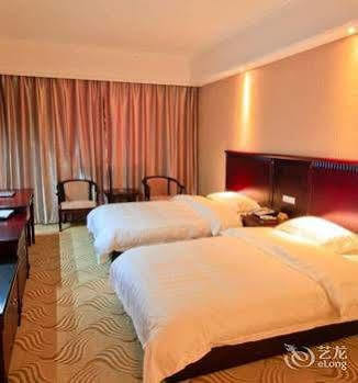 Yangshuo Hua Xiang Man Ting West Street Hotel المظهر الخارجي الصورة