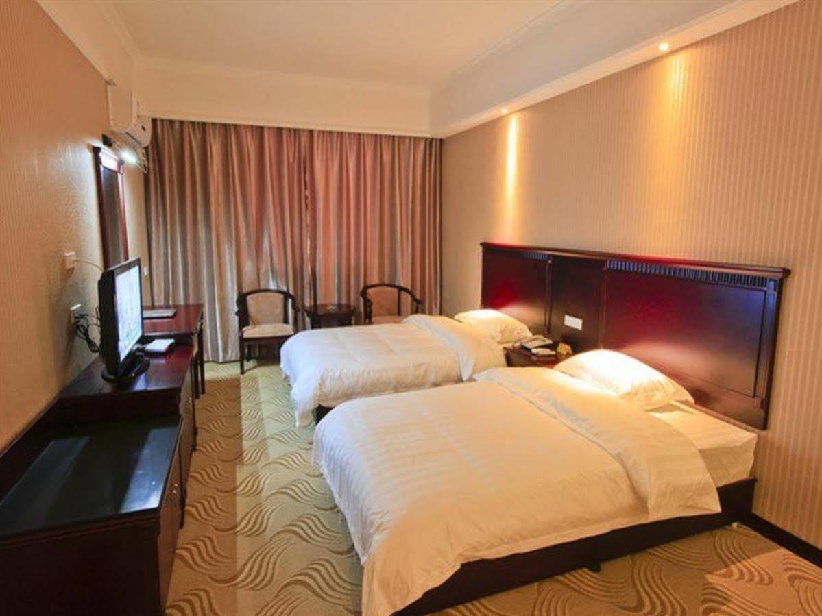 Yangshuo Hua Xiang Man Ting West Street Hotel المظهر الخارجي الصورة